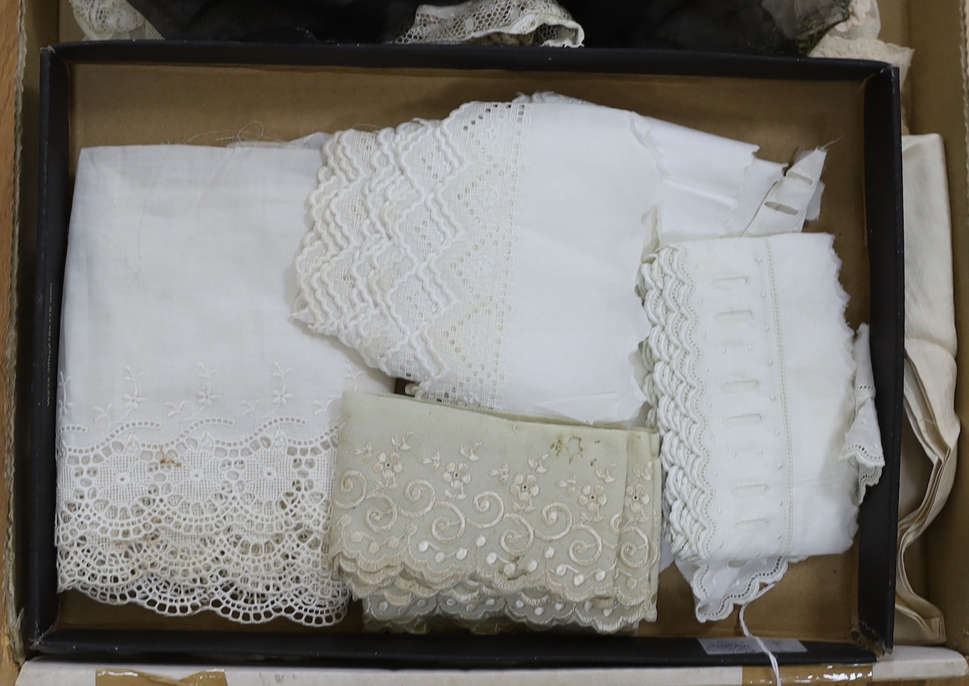 A collection of late 19th and 20th century bobbin lace, machine lace and embroidery anglaise trimmings, with a collection of similar ladies handkerchiefs